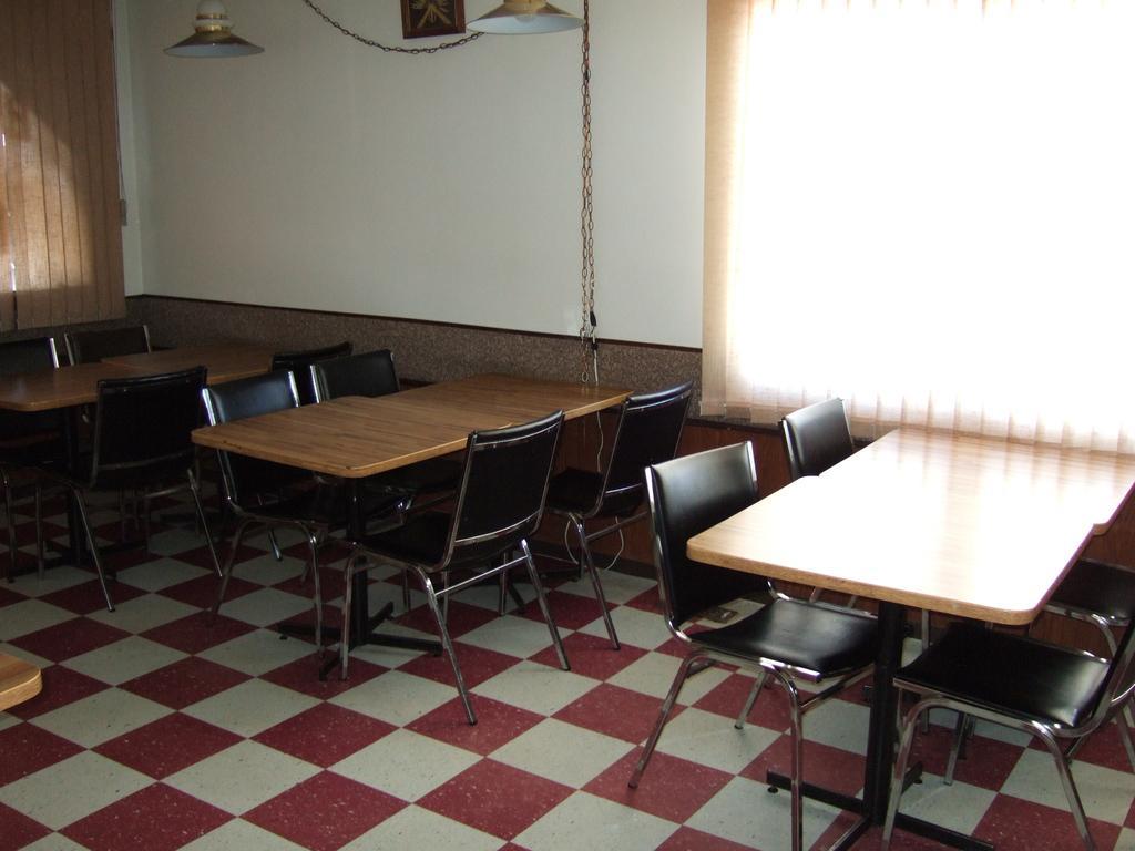 Wild Rose Inn Vegreville Exterior foto